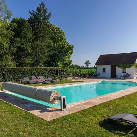 Вилла Bagatelle Avec Jardin Et Piscine Chauffee Bieville-en-Auge Экстерьер фото